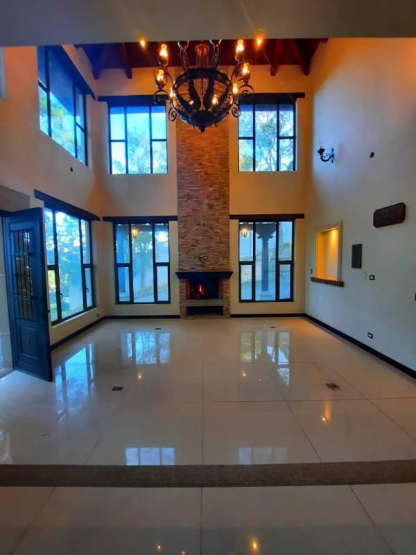 VENDO PROPIEDAD A ORILLA DE CARRETERA INTERAMERICANA KM. 33.8 — Terreno en Venta en Santa Maria Cauqué, Sacatepéquez — foto 7 de 8