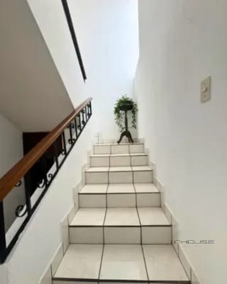CASA EN VENTA SAN CRISTÓBAL SECTOR B1 — Casa en Venta en Zona 8 Mixco, Guatemala, Ciudad — miniatura 2 de 16