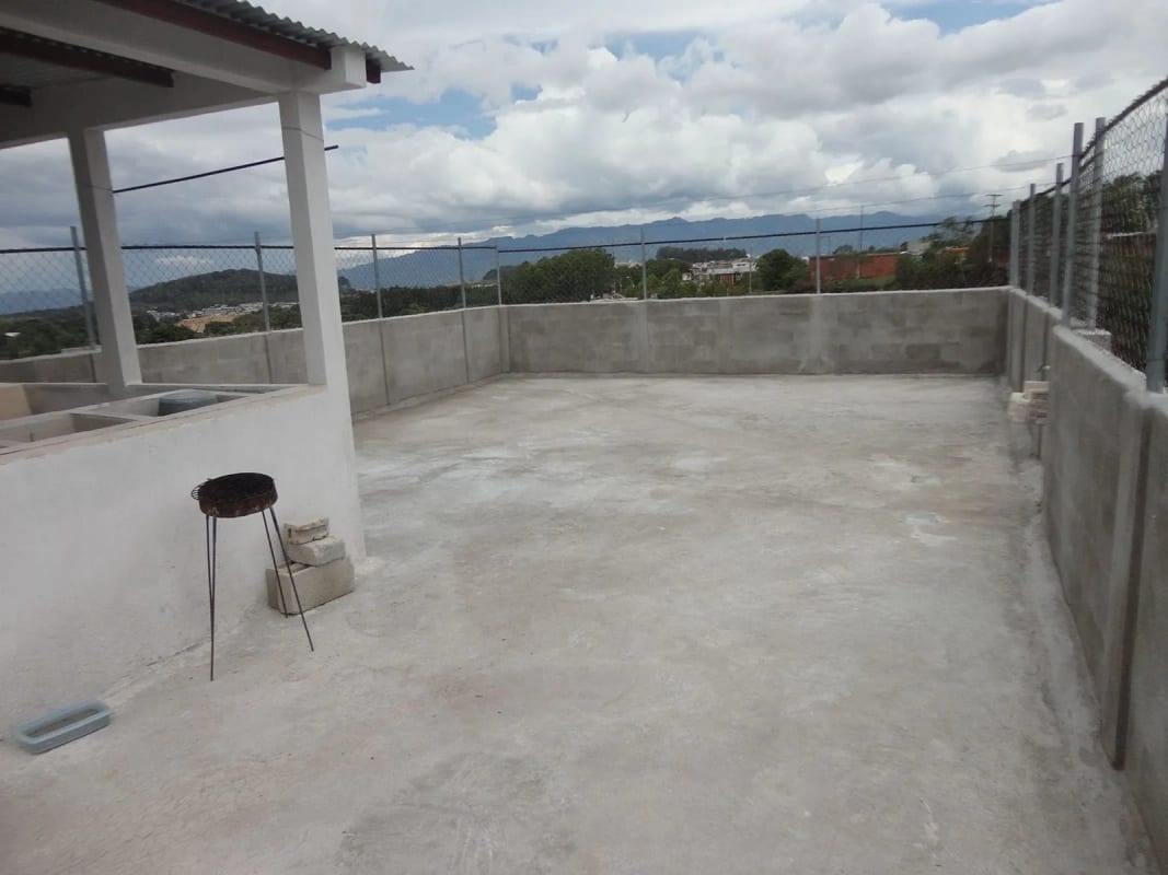 Casa en Los Olivos, zona 18 — Casa en Venta en Zona 18, Guatemala, Ciudad — foto 2 de 6