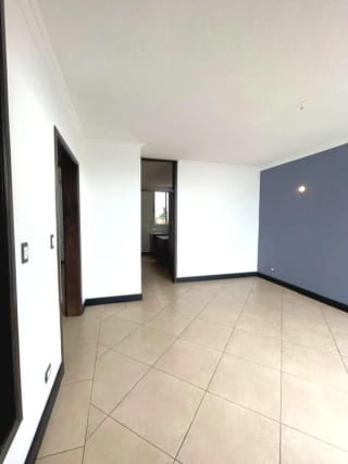 CASA EN VENTA RESIDENCIAL LA MIRADA KM. 10.5 CARRETERA A EL SALADOR — Casa en Venta en Carretera a El Salvador, Guatemala, Ciudad — miniatura 8 de 12
