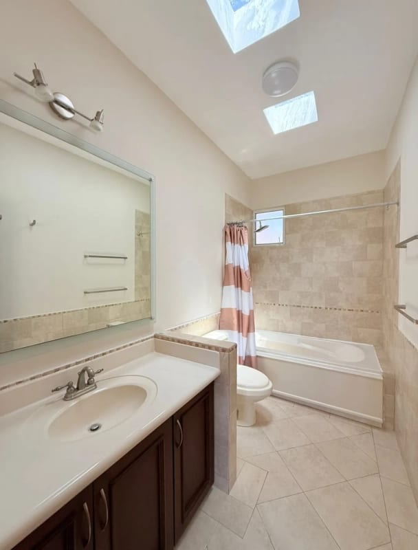 Vendo linda casa en Portal del Bosque Kms. 22.5 CAES — Casa en Venta en Portal del Bosque, Carretera a El Salvador, Guatemala, Ciudad — foto 13 de 17