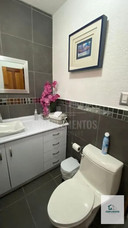 Casa en venta CAES Km 15.8 — Casa en Venta en Carretera a El Salvador, Guatemala, Ciudad — foto 2 de 11