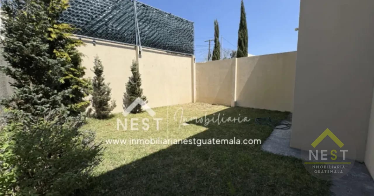 Casa amplia en venta | CUMBRES DE LA ARBOLEDA - Km 21.5 CAES — Casa en Venta en Cumbres de La Arboleda, Carretera a El Salvador, Guatemala, Ciudad — foto 9 de 17