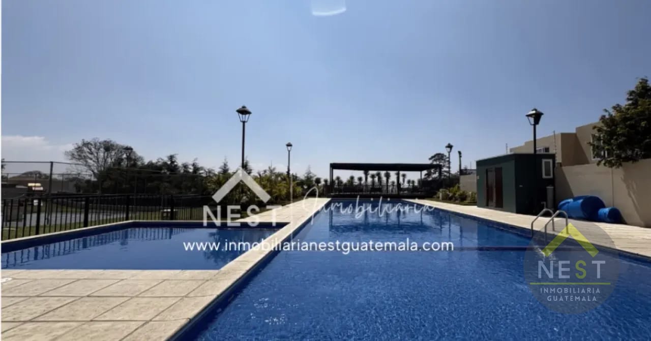 Casa amplia en venta | CUMBRES DE LA ARBOLEDA - Km 21.5 CAES — Casa en Venta en Cumbres de La Arboleda, Carretera a El Salvador, Guatemala, Ciudad — foto 3 de 17