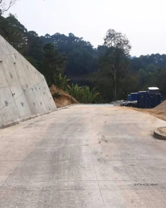 TERRENO EN VENTA EN SANTA ROSALÍA -CON ACCESO A ZONA 16 Y CARRETERA A EL SALVADOR- — Terreno en Venta en Carretera a El Salvador, Guatemala, Ciudad — foto 2 de 9