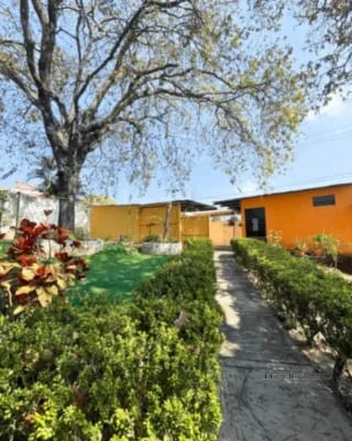 CASA EN VENTA EN SAN CRISTÓBAL DE UN NIVEL ESTILO GRANJA — Casa en Venta en Zona 8 Mixco, Guatemala, Ciudad — miniatura 6 de 11