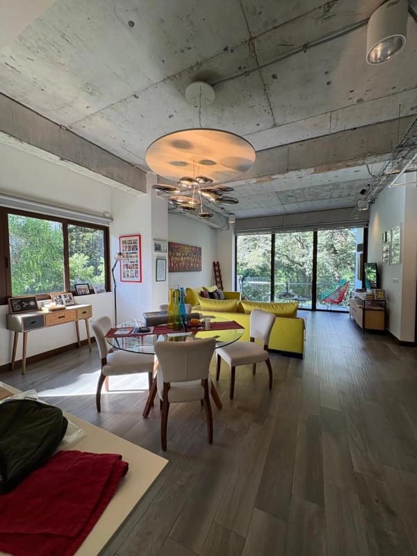 APARTAMENTO AMUEBLADO RENTA OAKLAND ZONA 10, 159 MTS2, 2 DORMITORIOS, 2,500 + IVA — Apartamento en Alquiler en Zona 10, Guatemala, Ciudad — foto 1 de 7