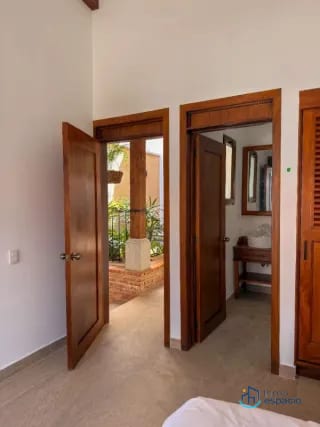 Casas en venta- Antigua Guatemala — Casa en Venta en Antigua, Sacatepéquez — miniatura 2 de 16