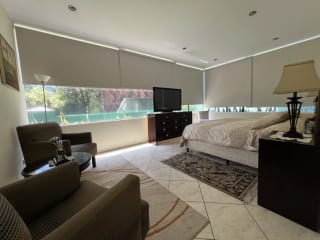 Renta amplio apartamento amueblado 3 Dormitorios | Milenia Zona 10 — Apartamento en Alquiler en Milenia, Zona 10, Guatemala, Ciudad — miniatura 10 de 17
