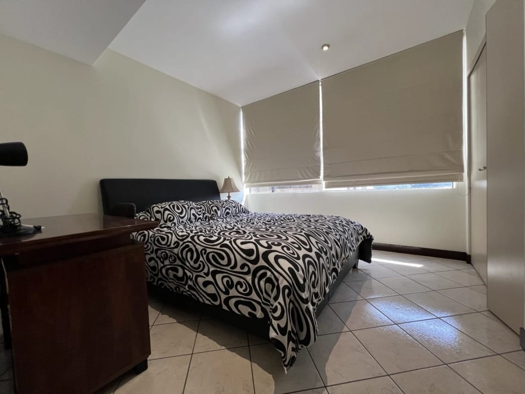 Renta amplio apartamento 3 Dormitorios | Milenia Zona 10 — Apartamento en Alquiler en Milenia, Zona 10, Guatemala, Ciudad — foto 4 de 17