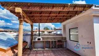 Casas en venta- Residencia de lujo en Club Residencial Franciscanos — Casa en Venta en Ciudad Vieja, Sacatepéquez — miniatura 13 de 17