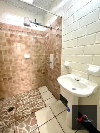 CASA EN VENTA BALCONES DE SAN CRISTÓBAL, ZONA 8 MIXCO — Apartamento en Venta en Zona 8 Mixco, Guatemala, Ciudad — miniatura 10 de 17