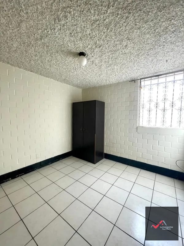 CASA EN VENTA BALCONES DE SAN CRISTÓBAL, ZONA 8 MIXCO — Apartamento en Venta en Zona 8 Mixco, Guatemala, Ciudad — foto 8 de 17
