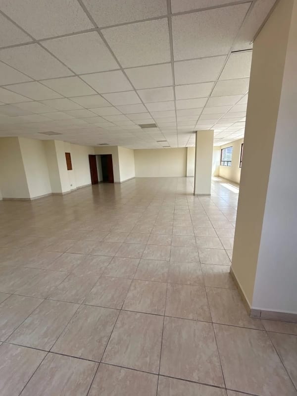 Se renta oficina en zona 13 — Oficina en Alquiler en Zona 13, Guatemala, Ciudad — foto 9 de 11