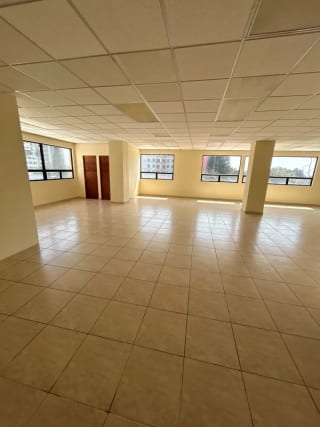 Se renta oficina en zona 13 — Oficina en Alquiler en Zona 13, Guatemala, Ciudad — miniatura 3 de 11