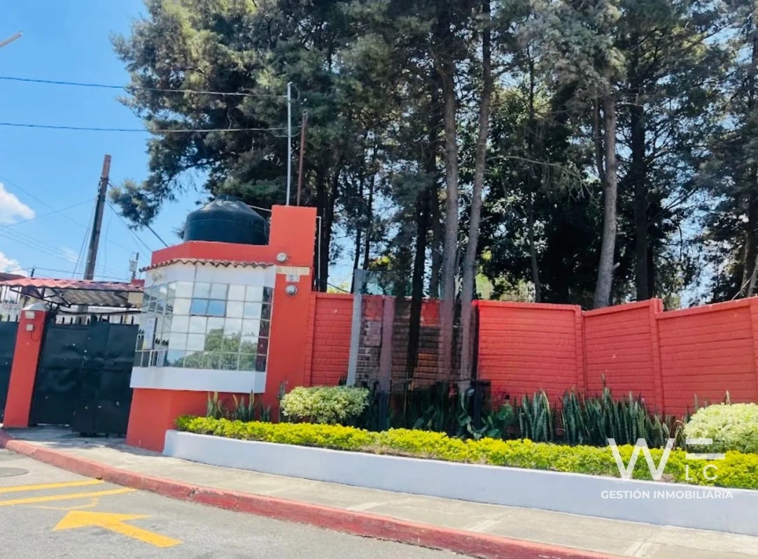 VENDO CASA DE UN NIVEL RESIDENCIALES ALTAMIRA ZONA 4 VILLA NUEVA — Casa en Venta en Villa Nueva, Guatemala, Ciudad — foto 2 de 8