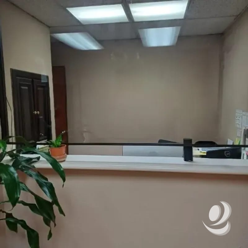 Oficina en Renta Zona 10 Edificio Reforma Montufar — Oficina en Alquiler en Zona 10, Guatemala, Ciudad — foto 4 de 4
