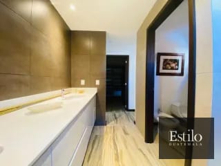 EXCLUSIVO APARTAMENTO  ZONA 14 — Apartamento en Venta en Zona 14, Guatemala, Ciudad — miniatura 6 de 8