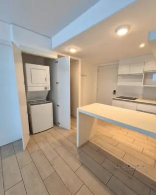 APARTAMENTO EN VENTA ZONA 4 QUO EN NIVEL BAJO — Apartamento en Venta en Zona 4, Guatemala, Ciudad — miniatura 2 de 10