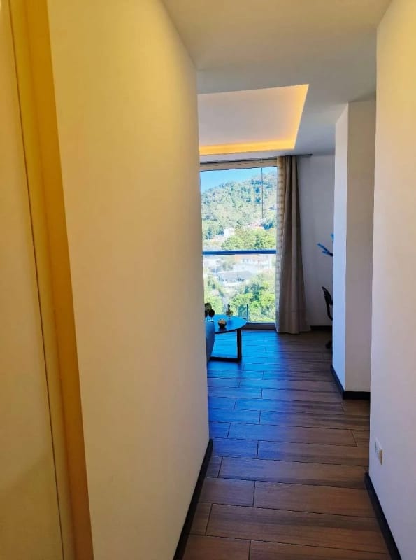 Hermoso apartamento con vista espectacular en renta zona 15 Vista Hermosa 1 — Apartamento en Alquiler en Cassia, Zona 15, Guatemala, Ciudad — foto 1 de 8