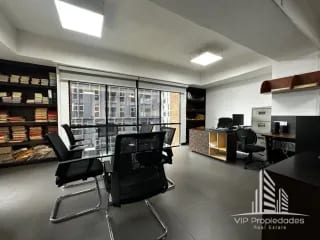 Oficina en alquiler en zona 10, Edificio Paladium — Oficina en Alquiler en Paladium, Zona 10, Guatemala, Ciudad — miniatura 7 de 8