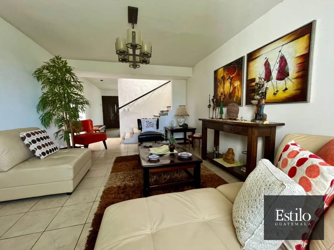 CASA EN VENTA FONTANA II — Casa en Venta en La Fontana II, Carretera a El Salvador, Guatemala, Ciudad — foto 8 de 9