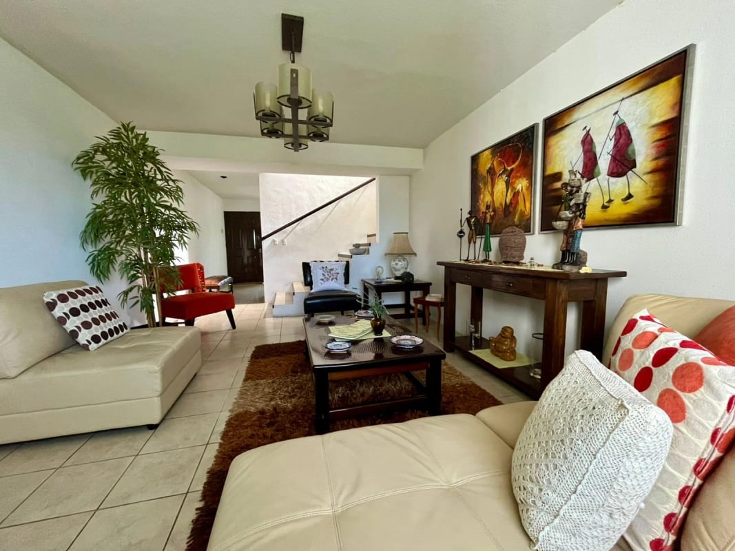 Casa en Venta Fontana II — Casa en Venta en La Fontana II, Carretera a El Salvador, Guatemala, Ciudad — foto 8 de 9