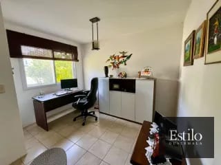 CASA EN VENTA FONTANA II — Casa en Venta en La Fontana II, Carretera a El Salvador, Guatemala, Ciudad — miniatura 7 de 9