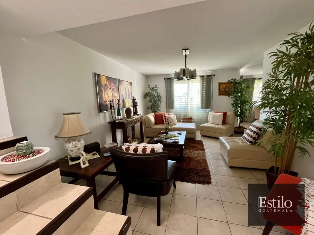 CASA EN VENTA FONTANA II — Casa en Venta en La Fontana II, Carretera a El Salvador, Guatemala, Ciudad — foto 5 de 9