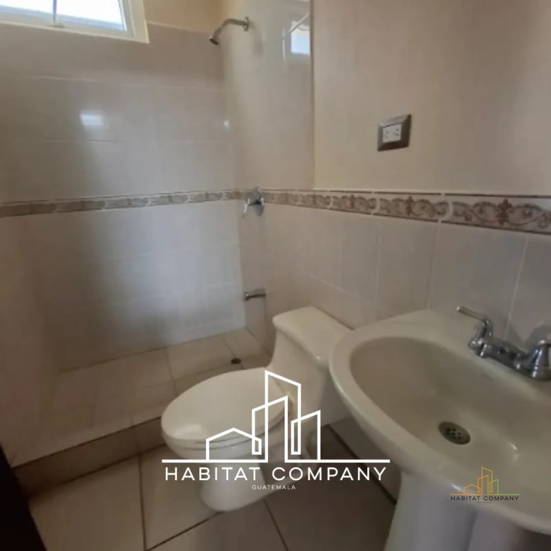 Casa en venta en Carretera a El Salvador - Km 16.5 - Residenciales Villas de Santa Mónica - Fraijanes — Casa en Venta en Carretera a El Salvador, Guatemala, Ciudad — foto 3 de 9