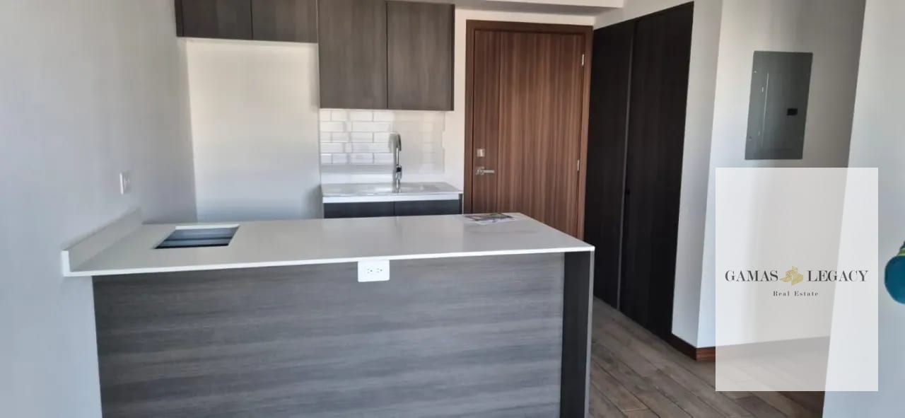 Rento Apartamento  Edificio Inara, zona 4 — Apartamento en Alquiler en Zona 4, Guatemala, Ciudad — foto 1 de 6
