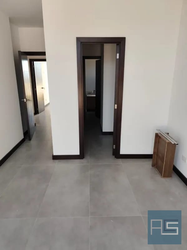 *Increíble Penthouse de 2 hab con jardín para estrenar, en venta en Vista Hermosa II, zona 15. Vistas espectaculares* — Apartamento en Venta en Arles, Zona 15, Guatemala, Ciudad — foto 9 de 15