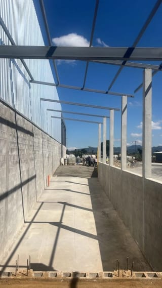 Se Renta Nave Industrial de 2,300 m2 En San Andrés Itzapa Chimaltenango — Bodega / Ofibodega en Alquiler en San Andrés Itzapa, Chimaltenango — miniatura 6 de 16