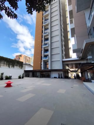 Apartamento en Renta en el Corazón de la zona 4! Torre INARA — Apartamento en Alquiler en Inara Cuatro Norte, Zona 4, Guatemala, Ciudad — miniatura 1 de 15
