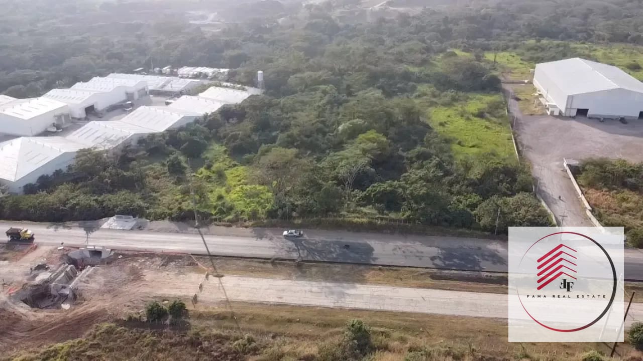 VENTA de Terreno ubicado en km 68 en carretera hacia puerto quetzal IDEAL PARA PARA DESARROLLO INMOBILIARIO — Finca en Venta en Puerto San José, Escuintla — foto 1 de 2