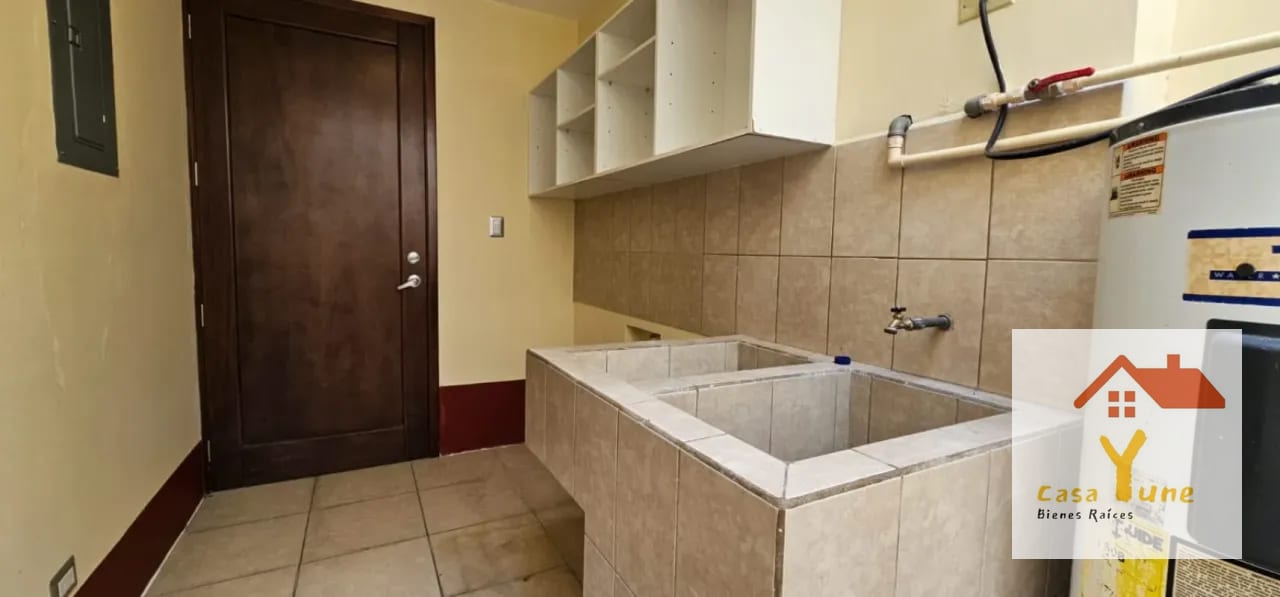 Casa en venta zona 16  Ensenada de San Isidro — Casa en Venta en Ensenada de San Isidro, Zona 16, Guatemala, Ciudad — foto 14 de 17