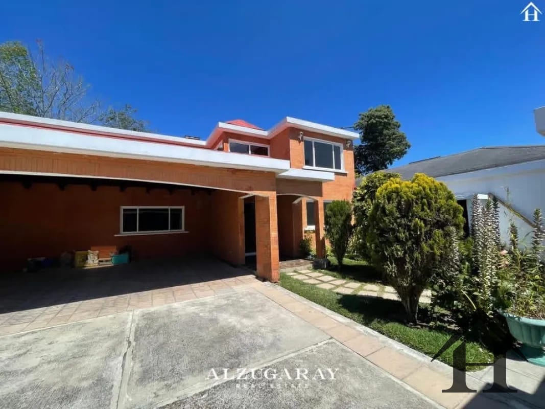 casa con jardin  cond San Antonio Km16.5 Carr A El Salv — Casa en Venta en San Antonio, Carretera a El Salvador, Guatemala, Ciudad — foto 1 de 11