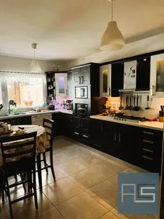 *Casa amplia de 4 hab en VENTA,  La Fontana 2, Carretera a El Salvador* — Casa en Venta en La Fontana II, Carretera a El Salvador, Guatemala, Ciudad — miniatura 13 de 17