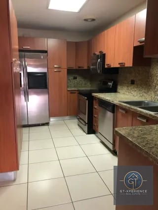 Lindo y amplio apartamento en edificio San Ángel, zona 14 — Apartamento en Venta en San Ángel, Zona 14, Guatemala, Ciudad — miniatura 3 de 13
