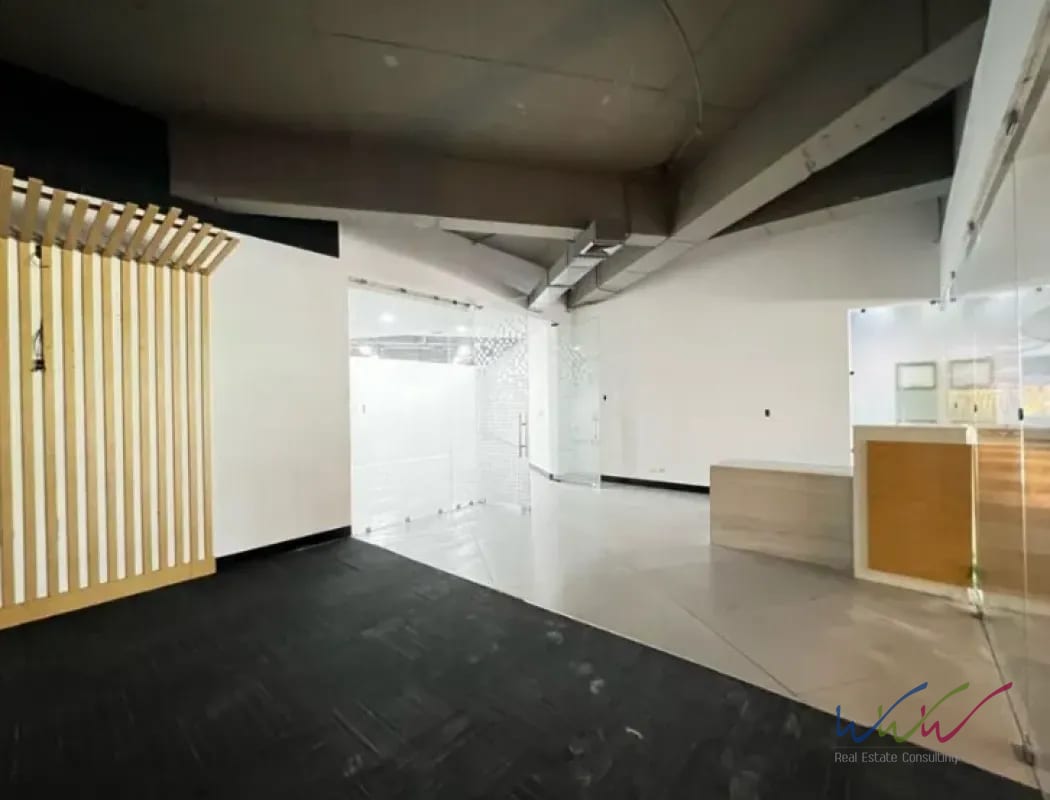 Rento Local Comercial de 208m2 en Design Center, Zona 10 — Local en Alquiler en Zona 10, Guatemala, Ciudad — foto 9 de 10