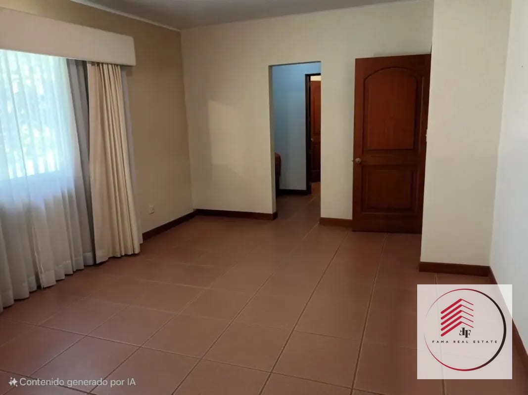 Venta de Hermosa Casa en Casa y Campo KM. 23.5 Carretera al Salvador — Casa en Venta en Carretera a El Salvador, Guatemala, Ciudad — foto 15 de 17