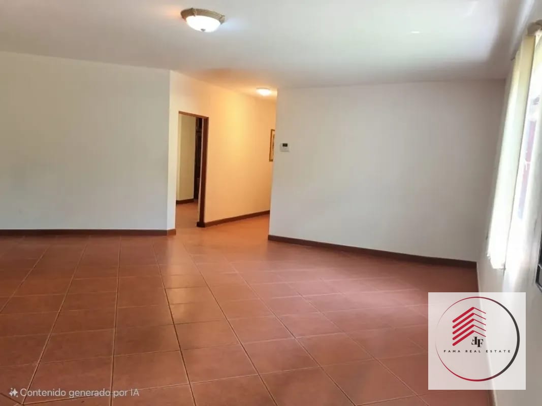Venta de Hermosa Casa en Casa y Campo KM. 23.5 Carretera al Salvador — Casa en Venta en Carretera a El Salvador, Guatemala, Ciudad — foto 14 de 17