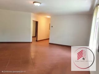 Venta de Hermosa Casa en Casa y Campo KM. 23.5 Carretera al Salvador — Casa en Venta en Carretera a El Salvador, Guatemala, Ciudad — miniatura 14 de 17