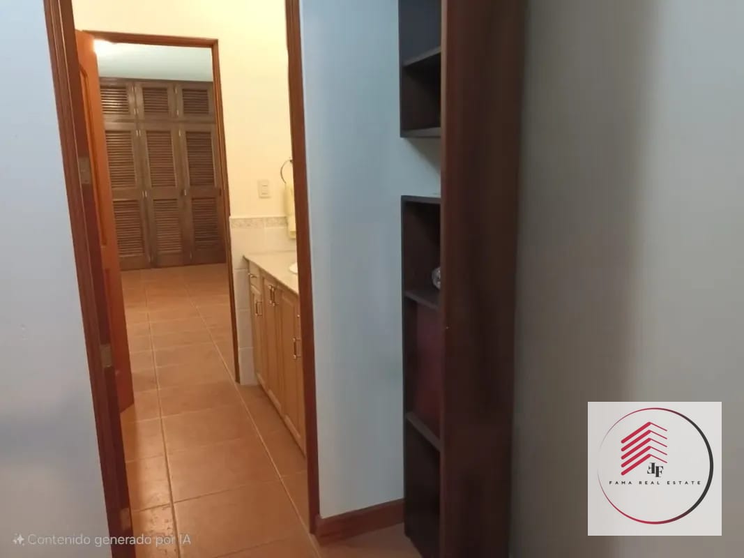 Venta de Hermosa Casa en Casa y Campo KM. 23.5 Carretera al Salvador — Casa en Venta en Carretera a El Salvador, Guatemala, Ciudad — foto 13 de 17