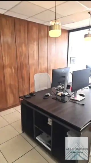 Venta oficina Torino con inquilino — Oficina en Venta en Zona 10, Guatemala, Ciudad — miniatura 5 de 7