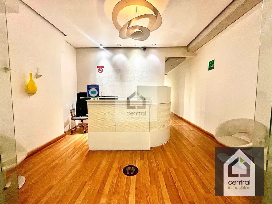 Oficina en renta, Edificio Platina zona 10 — Oficina en Alquiler en Zona 10, Guatemala, Ciudad — foto 1 de 17