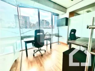 Oficina en renta, Edificio Platina zona 10 — Oficina en Alquiler en Zona 10, Guatemala, Ciudad — miniatura 14 de 17