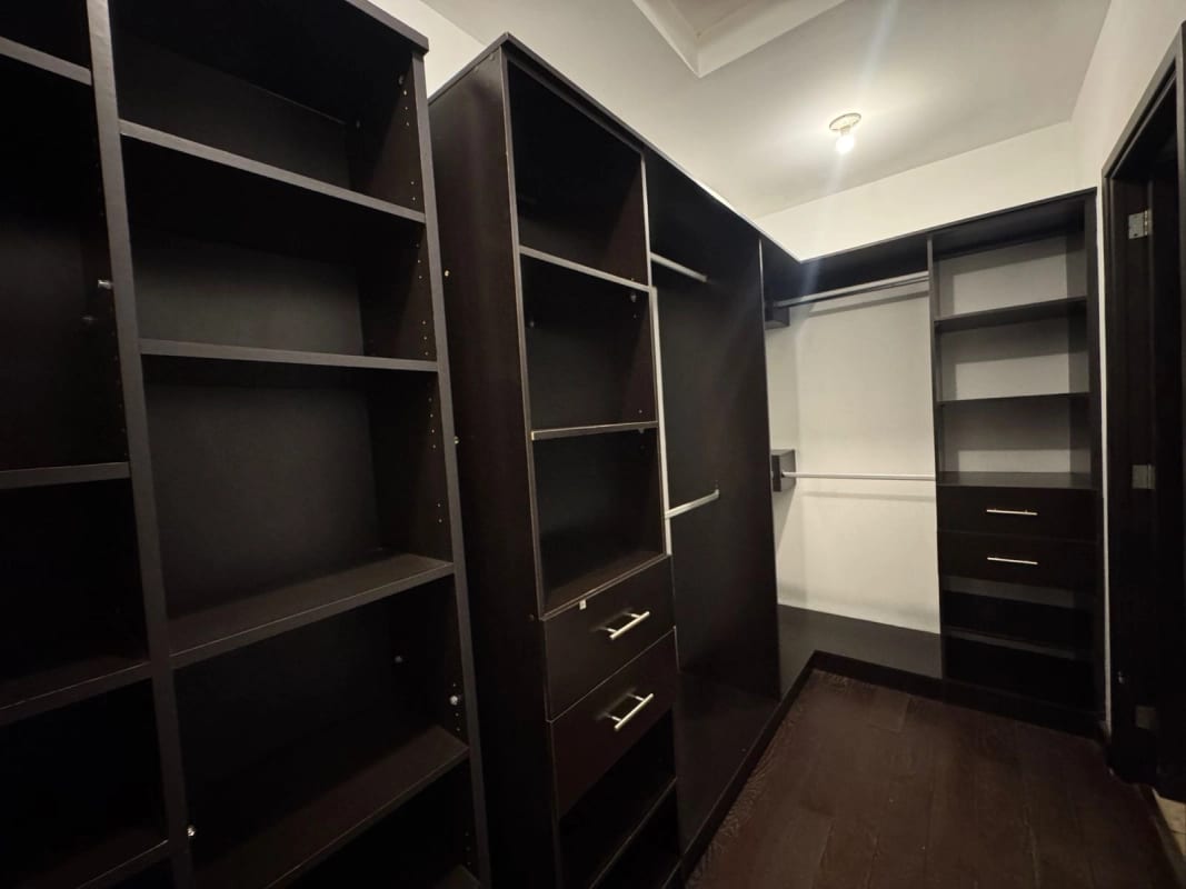 Casa en Venta Condominio Colinas de Castel — Casa en Venta en Colinas de Castel, Carretera a El Salvador, Guatemala, Ciudad — foto 11 de 12