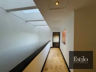 CASA EN VENTA CONDOMINIO COLINAS DE CASTEL — Casa en Venta en Colinas de Castel, Carretera a El Salvador, Guatemala, Ciudad — miniatura 5 de 12