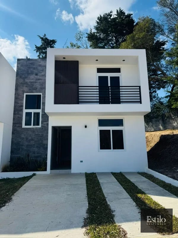 HERMOSA CASA EN VENTA HACIENDA LAS MERCEDES — Casa en Venta en San José Pinula, Guatemala, Ciudad — foto 1 de 12